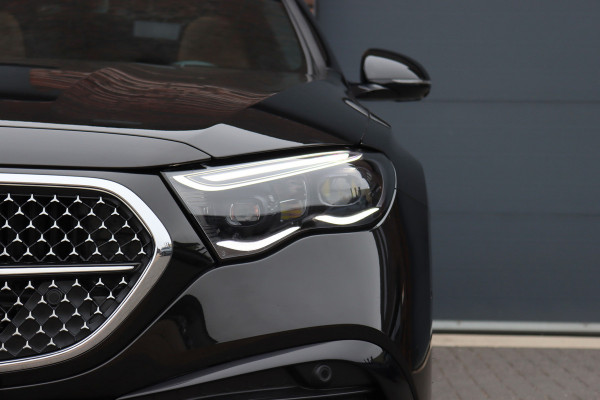 Mercedes-Benz E-Klasse Estate 300 e AMG Line | Distronic | Trekhaak | Burmester | Stoelventilatie | Panoramadak | Digital Light | Surround Camera | Keyless Go | Zonnerollo's |