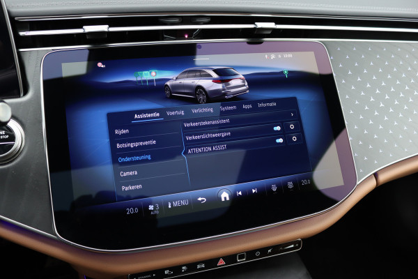 Mercedes-Benz E-Klasse Estate 300 e AMG Line | Distronic | Trekhaak | Burmester | Stoelventilatie | Panoramadak | Digital Light | Surround Camera | Keyless Go | Zonnerollo's |