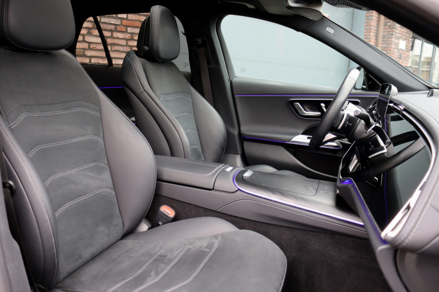 Mercedes-Benz E-Klasse Estate 300 e AMG Line | Hyperscreen | Luchtvering | Distronic+ | Trekhaak | Burmester | HUD | Verwarmd Stuurwiel | Panoramadak | Digital Light | Achterbank Verwarmd |
