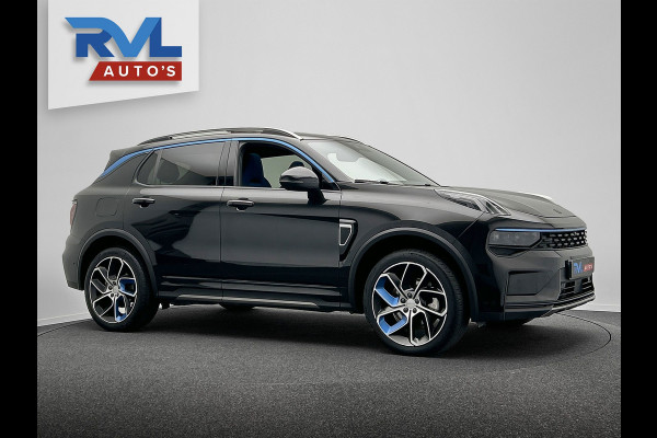 Lynk & Co 01 1.5 261PK Plug-in Hybrid *Zwarte Hemel* 360° Camera Pano/dak Apple/Carplay Adaptive/Cruise