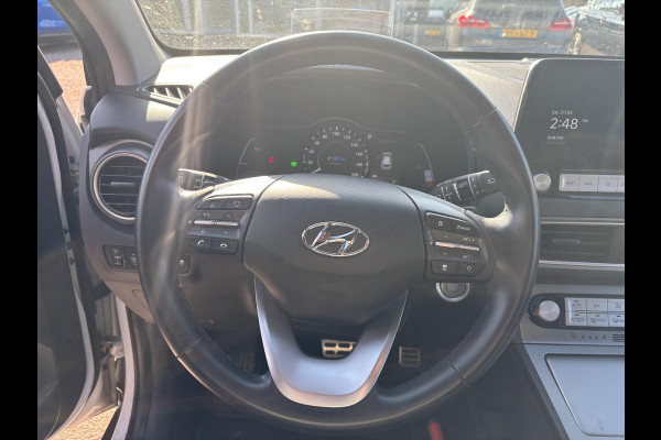 Hyundai Kona EV Fashion 64 kWh | Navigatie | Camera | Head up Display