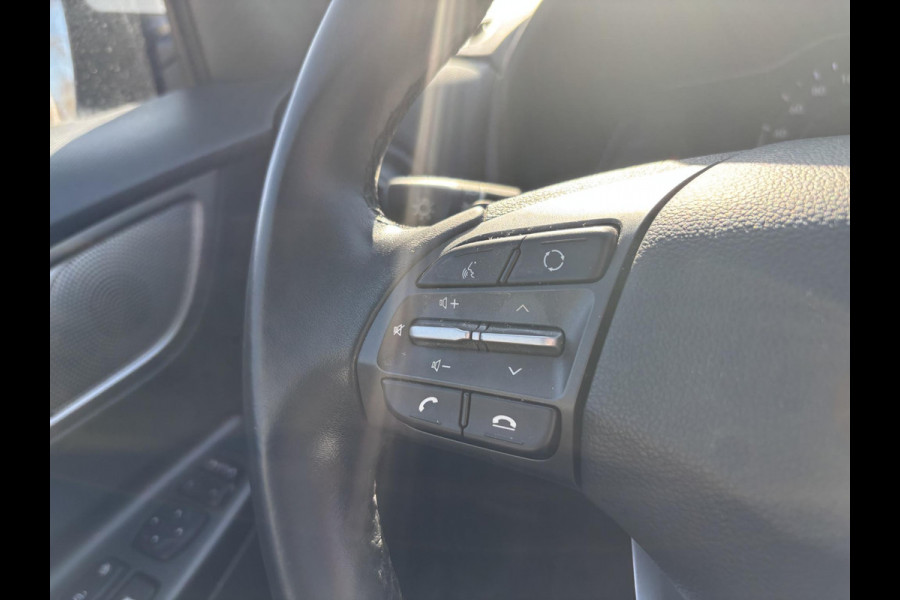 Hyundai Kona EV Fashion 64 kWh | Navigatie | Camera | Head up Display