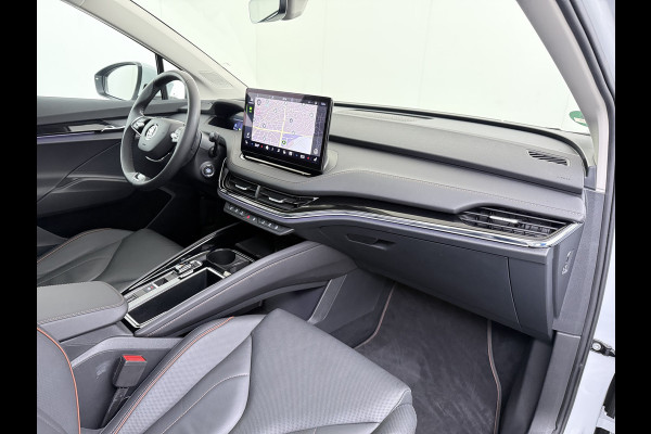 Škoda ENYAQ iV 80 SOH 93% Warmtepomp Pano-Dak Leer+Elektr+Memory+Verwarmd Adap.Cruise Lmv 21" Camera Matrix-Led Apple Carplay Android Auto Pdc Privacy GlasDAB Stuur+Achterbankverwarming Draadloze telefoonlader Keyless Dodehoek detectie Dealeronderhouden Origineel Nederlandse Auto Nieuwprijs €59.055,-