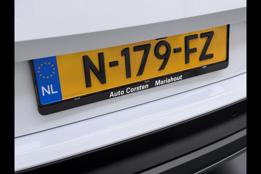 Škoda ENYAQ iV 80 SOH 93% Warmtepomp Pano-Dak Leer+Elektr+Memory+Verwarmd Adap.Cruise Lmv 21" Camera Matrix-Led Apple Carplay Android Auto Pdc Privacy GlasDAB Stuur+Achterbankverwarming Draadloze telefoonlader Keyless Dodehoek detectie Dealeronderhouden Origineel Nederlandse Auto Nieuwprijs €59.055,-