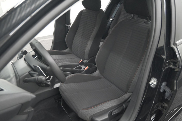 Peugeot 208 PureTech 100 EAT8 Active Pack | Parkeersensoren | Apple Carplay | Airco
