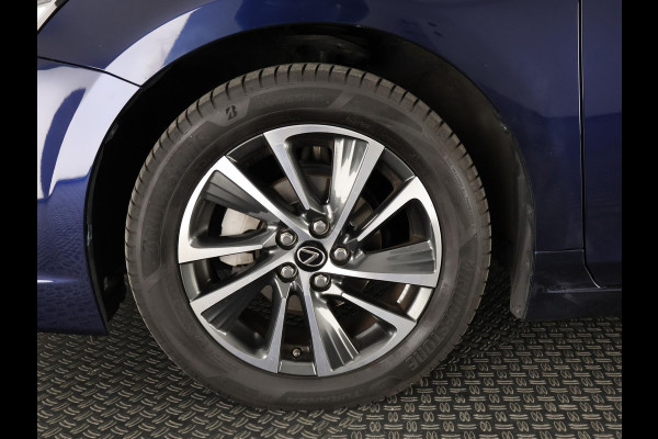 Lexus CT 200h Ultimate Edition | Apple Carplay & AndroidAUTO | Adapt.Cruise Control | Navigatiesysteem