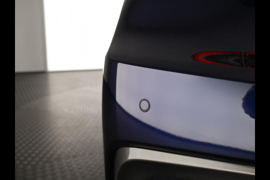 Lexus CT 200h Ultimate Edition | Apple Carplay & AndroidAUTO | Adapt.Cruise Control | Navigatiesysteem