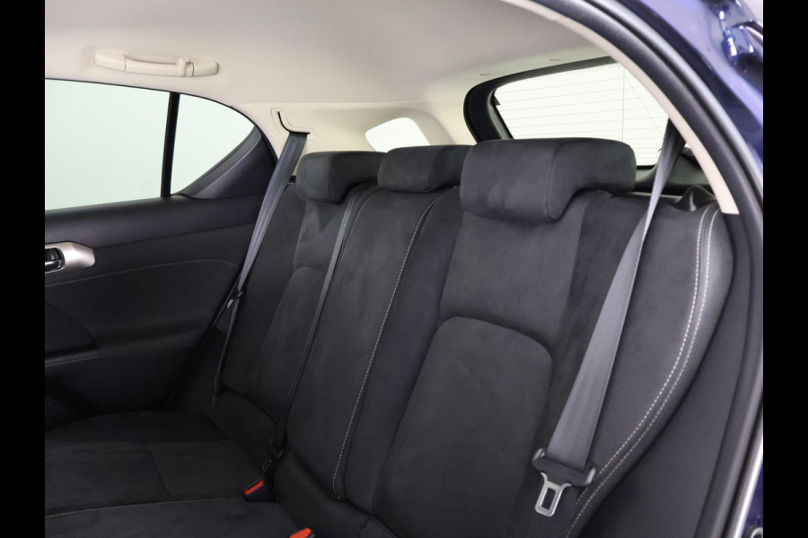 Lexus CT 200h Ultimate Edition | Apple Carplay & AndroidAUTO | Adapt.Cruise Control | Navigatiesysteem