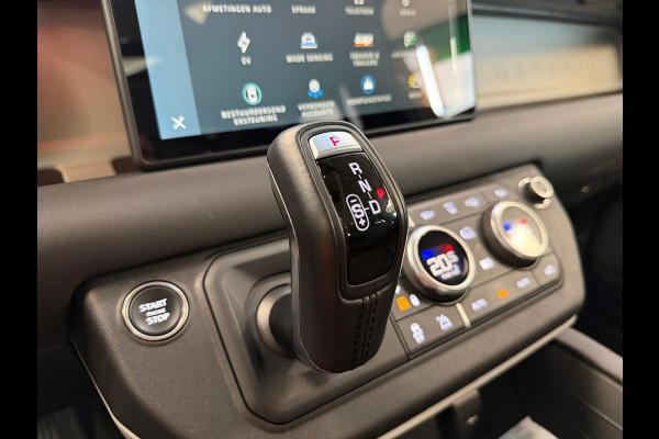 Land Rover Defender 110 2.0 P400e 110 X-Dynamic HSE Memory Clearsight Mirror Black Pack Koelbox