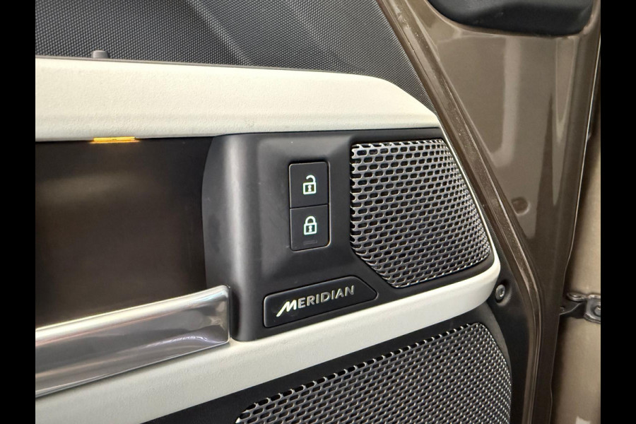 Land Rover Defender 110 2.0 P400e 110 X-Dynamic HSE Memory Clearsight Mirror Black Pack Koelbox