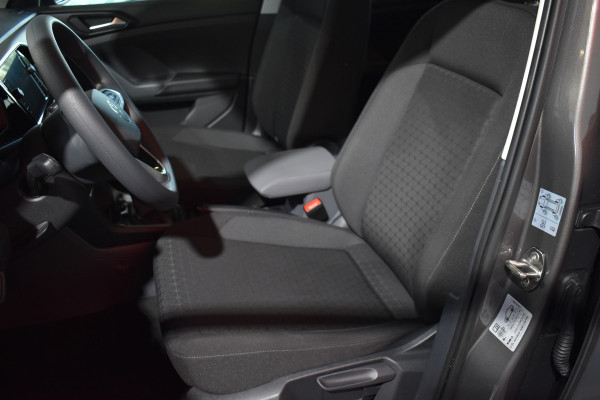 Volkswagen T-Cross 1.0 TSI Life Automaat Stoelverwarming | CarPlay | Achteruitrijcamera | Adaptieve Cruise control | DAB radio | Parkeersensoren | btw auto prijs inclusief btw!