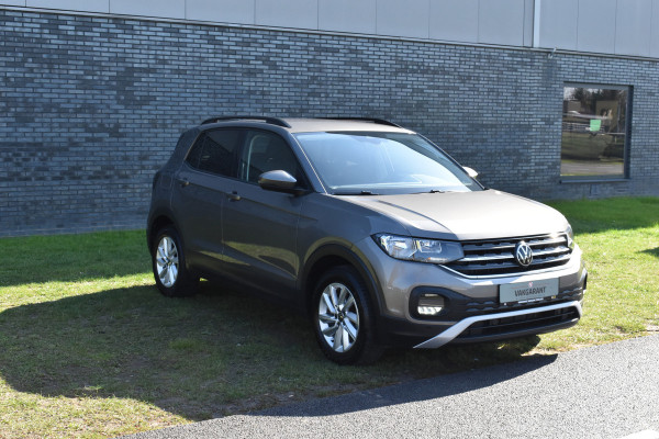 Volkswagen T-Cross 1.0 TSI Life Automaat Stoelverwarming | CarPlay | Achteruitrijcamera | Adaptieve Cruise control | DAB radio | Parkeersensoren | btw auto prijs inclusief btw!