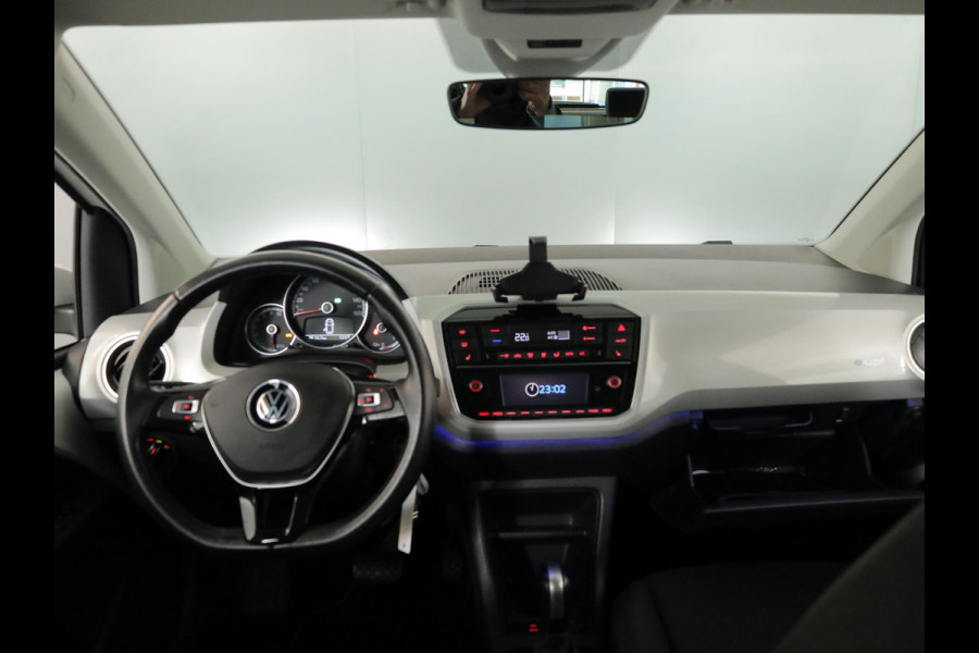 Volkswagen e-Up! e-up! Style 83 pk | Navigatie via App | Autom. airco | Elektr. spiegels | Stoelverwarming |