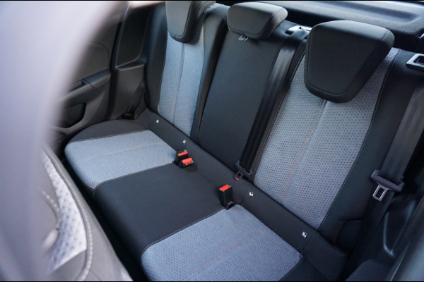 Opel Corsa 110PK Turbo Hybrid Edition AUTOM | WINTERPACK | CAMERA | CARPLAY