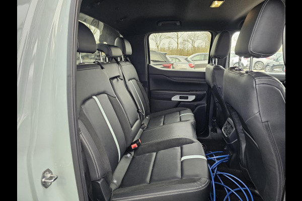 Ford Ranger 2.3 PHEV Stormtrak Double Cab 281pk | 5 persoons! | Technology Pack Plus Trailer | Cargo Area Management System | Power Rollertop | Prijs excl. BTW incl. BPM | laadkabel mode 3 16A