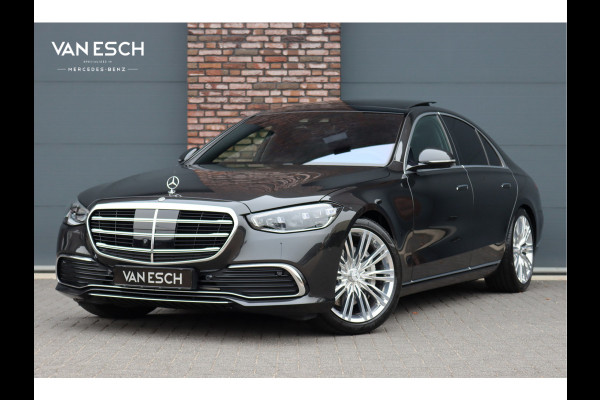 Mercedes-Benz S-Klasse 500 4MATIC Premium | E-Active Body Control | Achterasbesturing | Distronic+ | Massage | Burmester High End | Stoelventilatie V+A | 3D-Display | MBUX Tablet | Verwarmd Stuurwiel | Zonweringpakket |