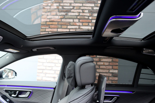 Mercedes-Benz S-Klasse 500 4MATIC Premium | E-Active Body Control | Achterasbesturing | Distronic+ | Massage | Burmester High End | Stoelventilatie V+A | 3D-Display | MBUX Tablet | Verwarmd Stuurwiel | Zonweringpakket |