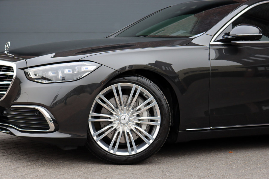 Mercedes-Benz S-Klasse 500 4MATIC Premium | E-Active Body Control | Achterasbesturing | Distronic+ | Massage | Burmester High End | Stoelventilatie V+A | 3D-Display | MBUX Tablet | Verwarmd Stuurwiel | Zonweringpakket |