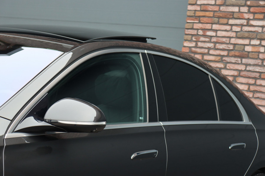 Mercedes-Benz S-Klasse 500 4MATIC Premium | E-Active Body Control | Achterasbesturing | Distronic+ | Massage | Burmester High End | Stoelventilatie V+A | 3D-Display | MBUX Tablet | Verwarmd Stuurwiel | Zonweringpakket |