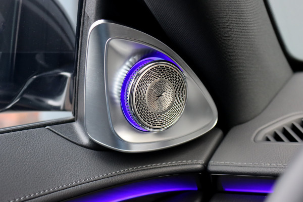 Mercedes-Benz S-Klasse 500 4MATIC Premium | E-Active Body Control | Achterasbesturing | Distronic+ | Massage | Burmester High End | Stoelventilatie V+A | 3D-Display | MBUX Tablet | Verwarmd Stuurwiel | Zonweringpakket |