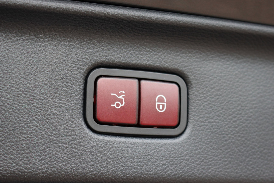 Mercedes-Benz S-Klasse 500 4MATIC Premium | E-Active Body Control | Achterasbesturing | Distronic+ | Massage | Burmester High End | Stoelventilatie V+A | 3D-Display | MBUX Tablet | Verwarmd Stuurwiel | Zonweringpakket |