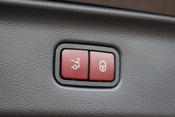 Mercedes-Benz S-Klasse 500 4MATIC Premium | E-Active Body Control | Achterasbesturing | Distronic+ | Massage | Burmester High End | Stoelventilatie V+A | 3D-Display | MBUX Tablet | Verwarmd Stuurwiel | Zonweringpakket |