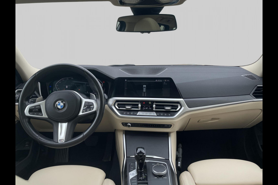 BMW 3 Serie Touring 320i Business Edition | Automaat | Schuif-kantel dak