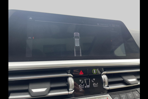 BMW 3 Serie Touring 320i Business Edition | Automaat | Schuif-kantel dak