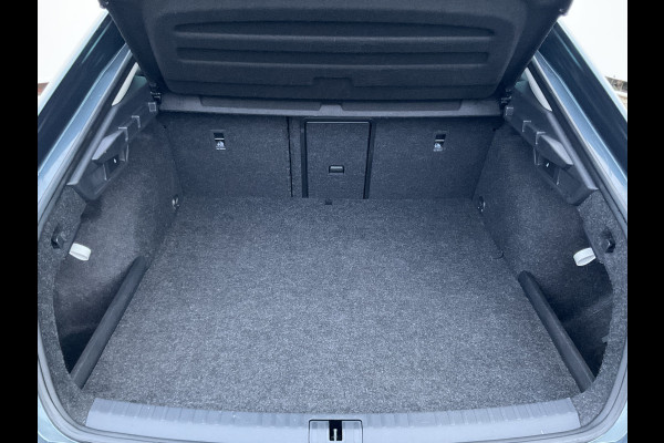 Škoda Octavia 1.4 TSI iV 259pk PHEV SOH 92% Carplay Cam Stoelverw. Business Edition Plus Plug-in