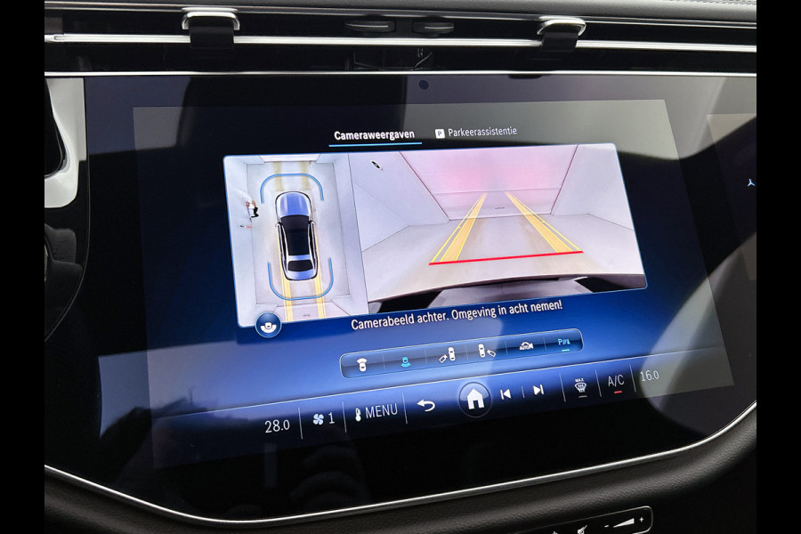 Mercedes-Benz E-Klasse 300 e AMG Plug-In Hybride AMG Line | Panoramadak | Widescreen Dashboard | Burmester® 4D surround sound system | Digil Licht. MB-paasweekend