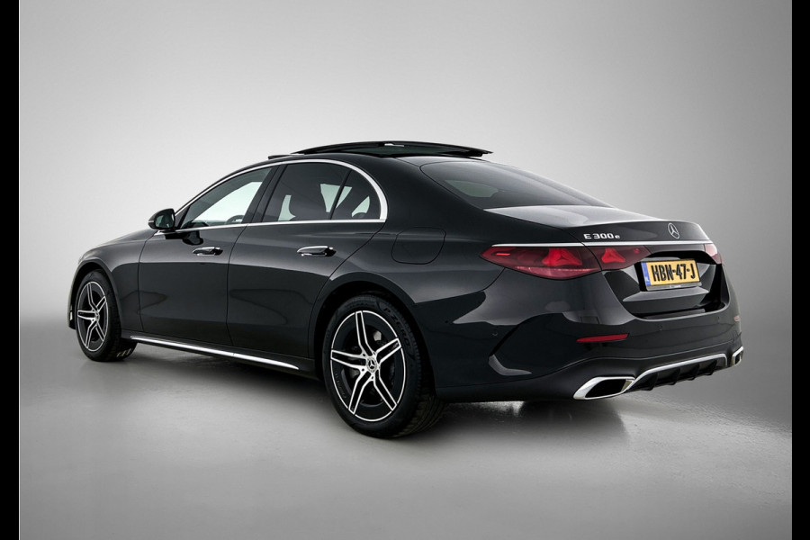 Mercedes-Benz E-Klasse 300 e AMG Plug-In Hybride AMG Line | Panoramadak | Widescreen Dashboard | Burmester® 4D surround sound system | Digil Licht. MB-paasweekend