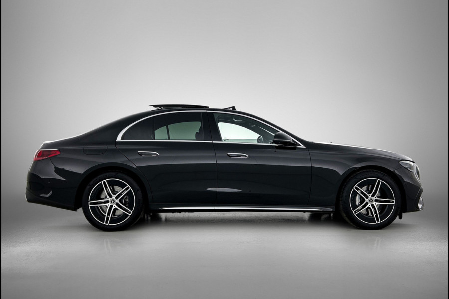 Mercedes-Benz E-Klasse 300 e AMG Plug-In Hybride AMG Line | Panoramadak | Widescreen Dashboard | Burmester® 4D surround sound system | Digil Licht. MB-paasweekend