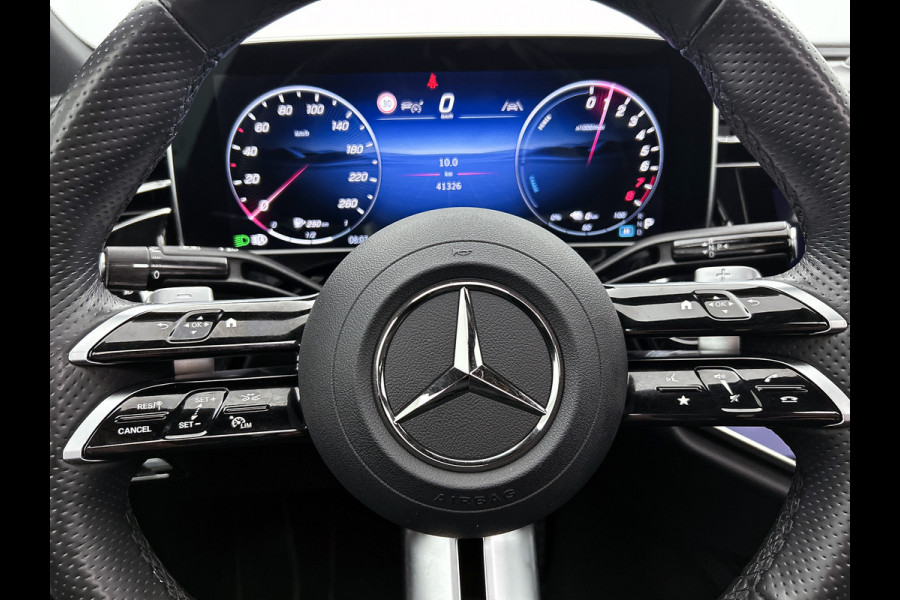 Mercedes-Benz E-Klasse 300 e AMG Plug-In Hybride AMG Line | Panoramadak | Widescreen Dashboard | Burmester® 4D surround sound system | Digil Licht. MB-paasweekend
