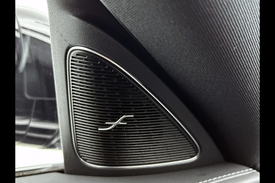 Mercedes-Benz E-Klasse 300 e AMG Plug-In Hybride AMG Line | Panoramadak | Widescreen Dashboard | Burmester® 4D surround sound system | Digil Licht. MB-paasweekend