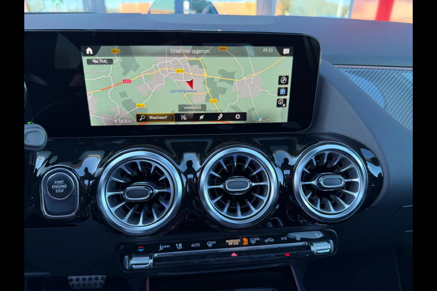 Mercedes-Benz GLA 250 e Business Solution AMG Limited