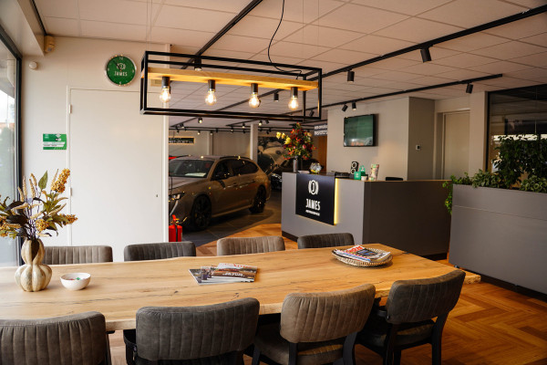 Ford EcoSport 1.0 EcoBoost 125 PK Titanium | Navigatie | Trekhaak | All season |  Nette staat!