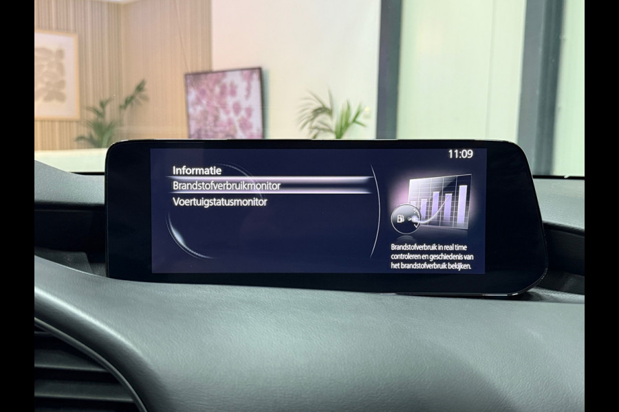 Mazda 3 2.0 e-Hybrid Aut 150 Homura Navi Hud Camera PDC Led Adapt Cruise Clima Keyless CarPlay