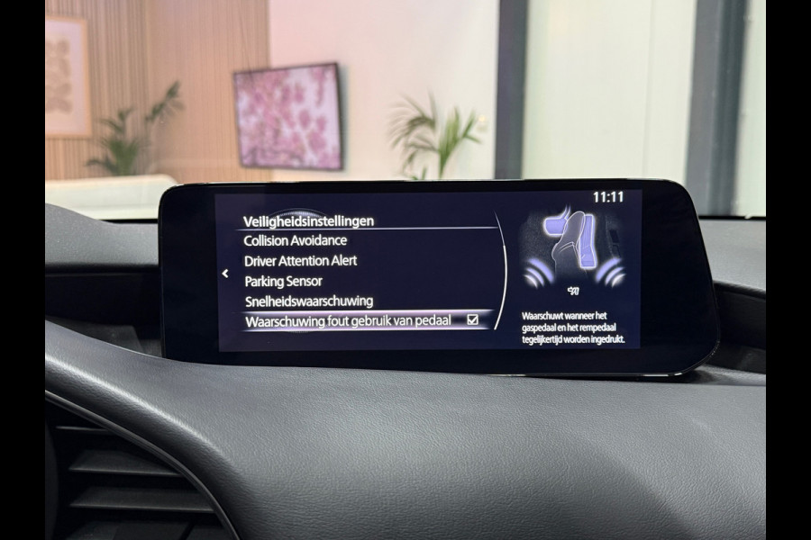 Mazda 3 2.0 e-Hybrid Aut 150 Homura Navi Hud Camera PDC Led Adapt Cruise Clima Keyless CarPlay