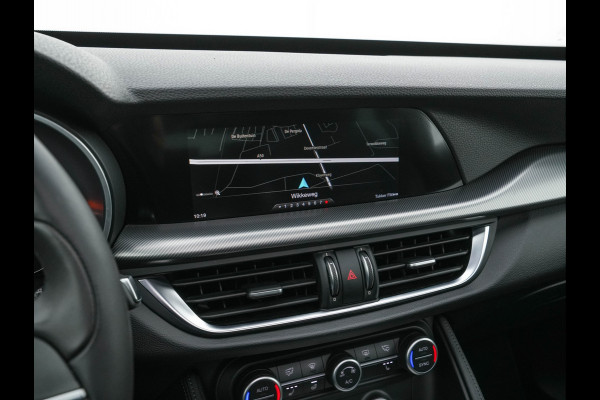 Alfa Romeo Stelvio 2.2d AWD Q4 Super Aut. *PANO | LEATHER | BI-XENON | MEMORY-PACK | HARMAN/KARDON | BLINDSPOT | CAMERA | DAB+ | NAVI-FULLMAP | HEATED-SPORTSEATS | ECC | ADAPTIVE-CRUISE | PDC | PRIVACYGLASS | TOWBAR | 19"ALU*