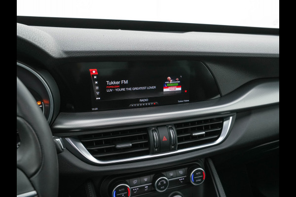 Alfa Romeo Stelvio 2.2d AWD Q4 Super Aut. *PANO | LEATHER | BI-XENON | MEMORY-PACK | HARMAN/KARDON | BLINDSPOT | CAMERA | DAB+ | NAVI-FULLMAP | HEATED-SPORTSEATS | ECC | ADAPTIVE-CRUISE | PDC | PRIVACYGLASS | TOWBAR | 19"ALU*