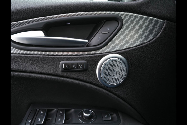 Alfa Romeo Stelvio 2.2d AWD Q4 Super Aut. *PANO | LEATHER | BI-XENON | MEMORY-PACK | HARMAN/KARDON | BLINDSPOT | CAMERA | DAB+ | NAVI-FULLMAP | HEATED-SPORTSEATS | ECC | ADAPTIVE-CRUISE | PDC | PRIVACYGLASS | TOWBAR | 19"ALU*