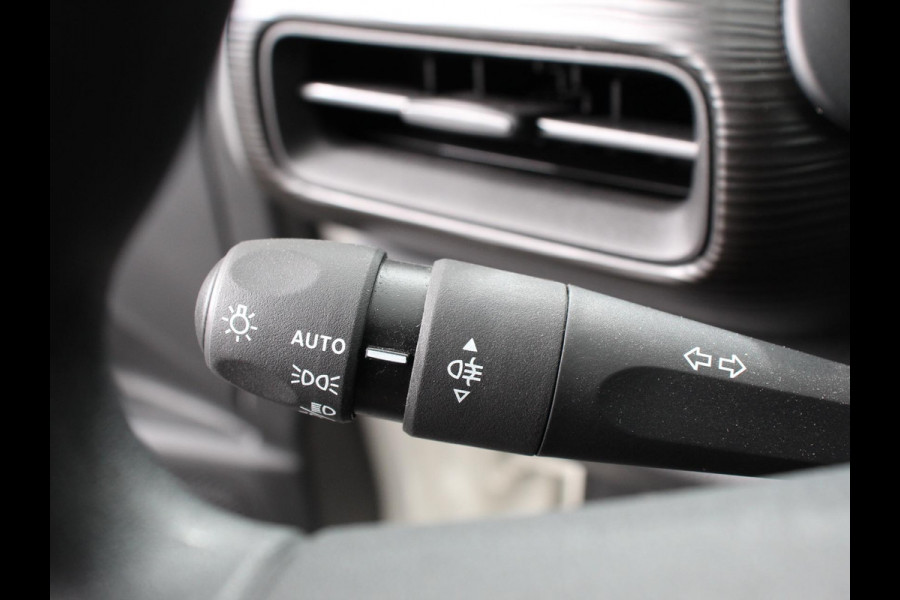 Jeep Avenger Longitude 54 kWh | Navigatie | Apple Carplay/ Android Auto | Parkeersensor achter | Cruise Control | Stoelverwarming | Full LED | Virtual Cockpit | Climate Control |