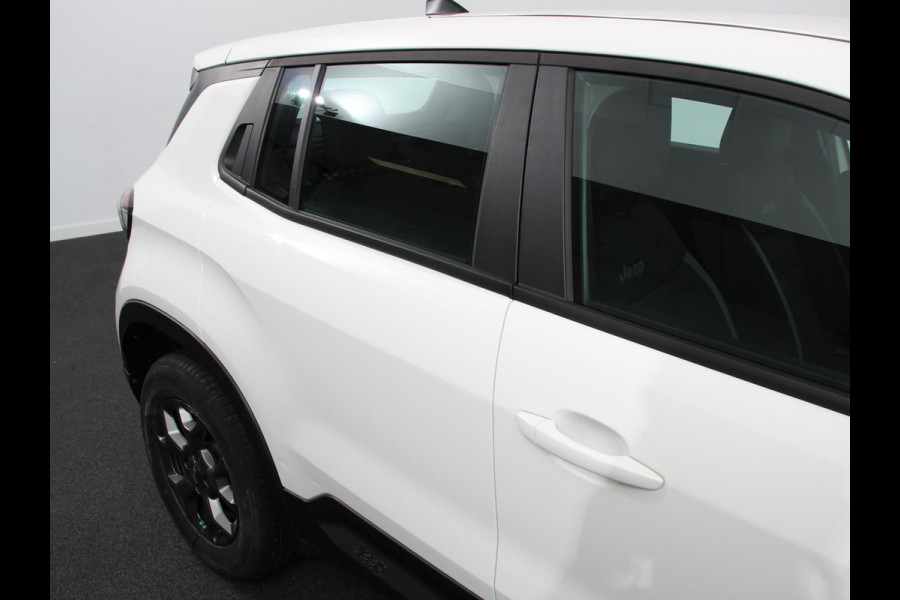 Jeep Avenger Longitude 54 kWh | Navigatie | Apple Carplay/ Android Auto | Parkeersensor achter | Cruise Control | Stoelverwarming | Full LED | Virtual Cockpit | Climate Control |