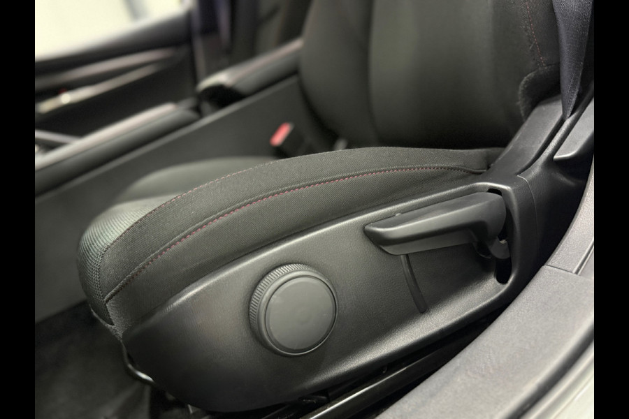 Mazda 3 2.0 e-Hybrid Aut 150 Homura Navi Hud Camera PDC Led Adapt Cruise Clima Keyless CarPlay