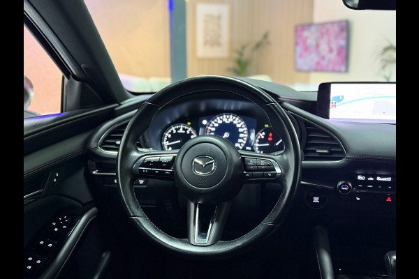 Mazda 3 2.0 e-Hybrid Aut 150 Homura Navi Hud Camera PDC Led Adapt Cruise Clima Keyless CarPlay