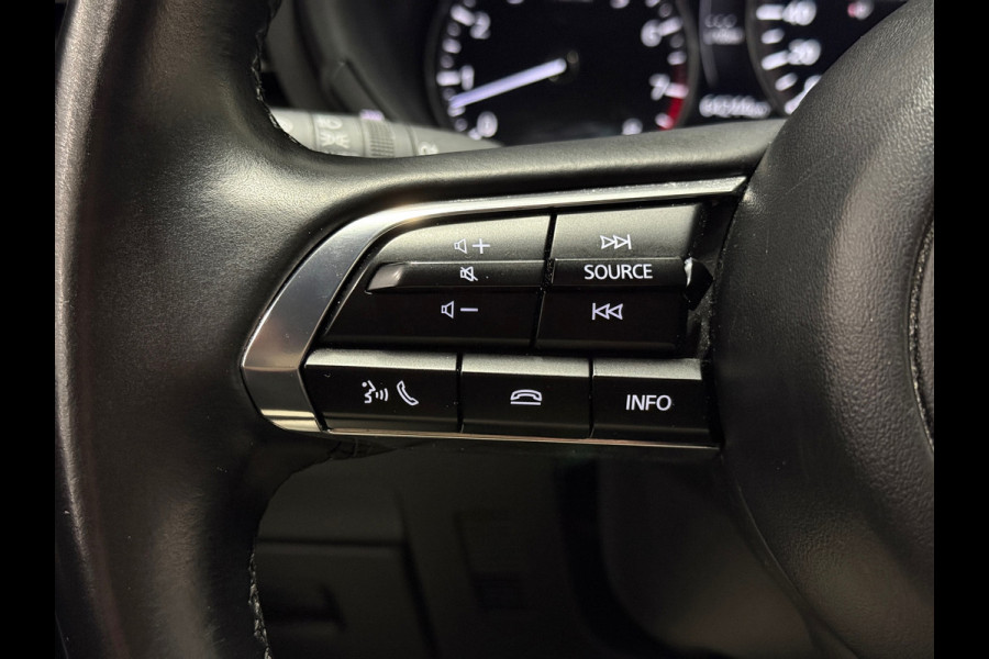 Mazda 3 2.0 e-Hybrid Aut 150 Homura Navi Hud Camera PDC Led Adapt Cruise Clima Keyless CarPlay