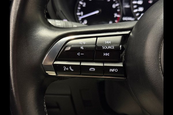 Mazda 3 2.0 e-Hybrid Aut 150 Homura Navi Hud Camera PDC Led Adapt Cruise Clima Keyless CarPlay