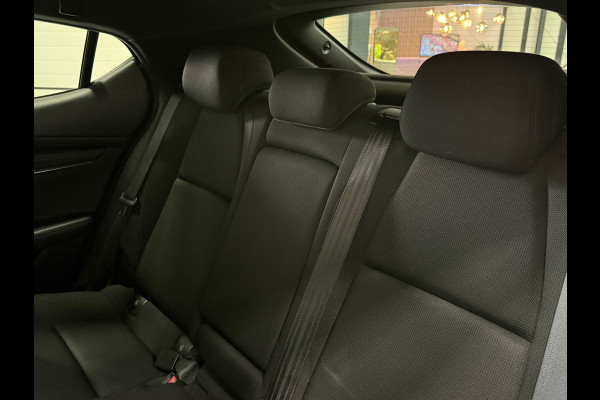 Mazda 3 2.0 e-Hybrid Aut 150 Homura Navi Hud Camera PDC Led Adapt Cruise Clima Keyless CarPlay