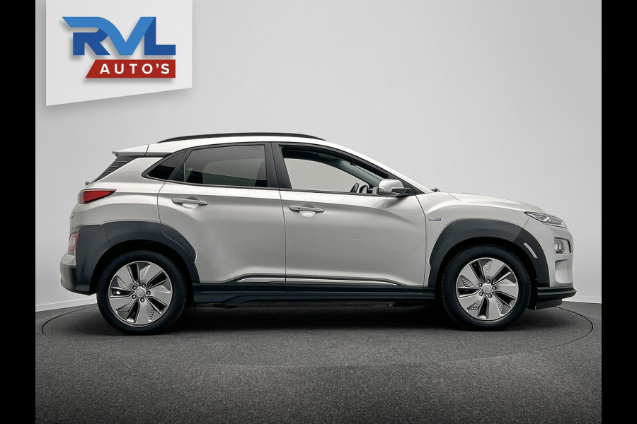 Hyundai Kona EV Premium 64 kWh | Leder | Camera | Stoelverwarming/Koeling | Origineel NL