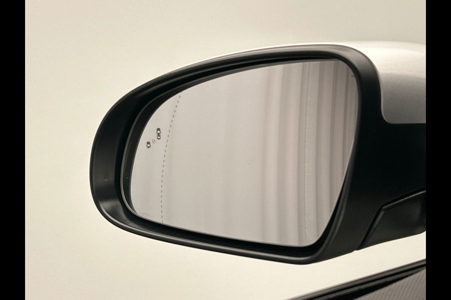 Hyundai Kona EV Premium 64 kWh | Leder | Camera | Stoelverwarming/Koeling | Origineel NL